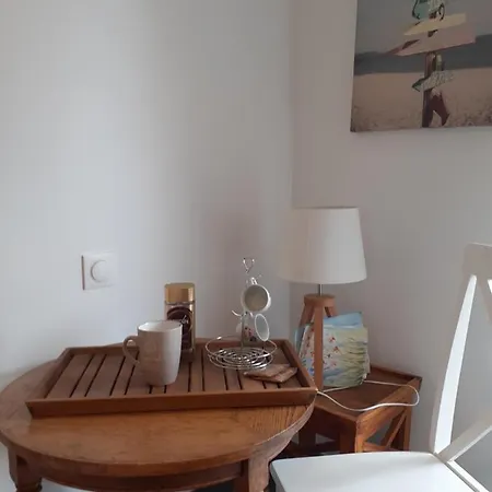 Privee Au Coeur D'une Pinede Dans Un Quartier Residentiel 3*
